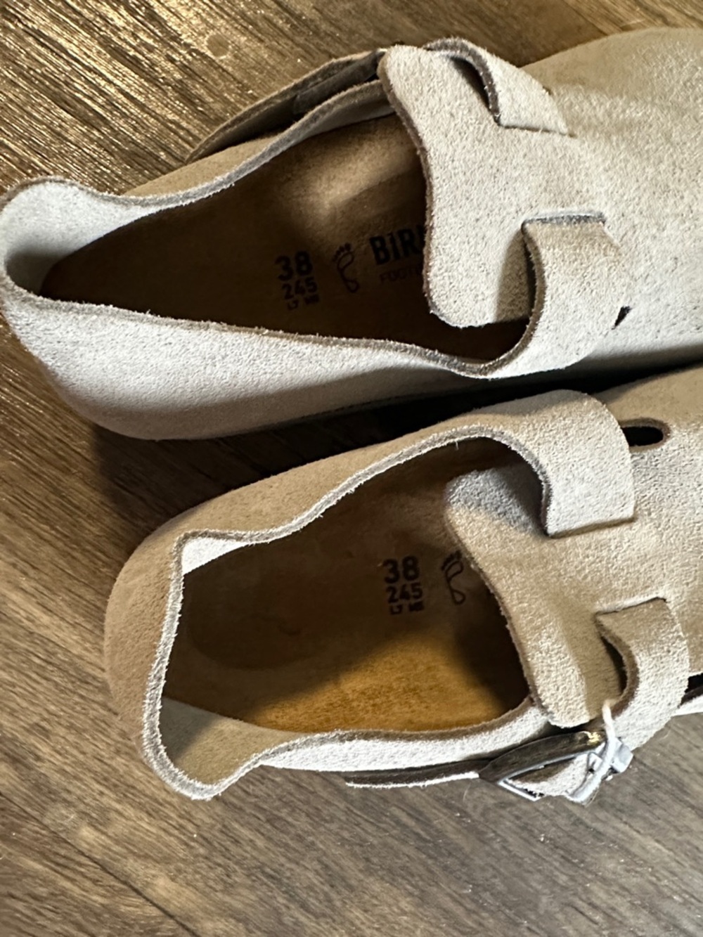 Birkenstock Suede Buckle Clog - Light Beige/grey - Picture 3 of 4
